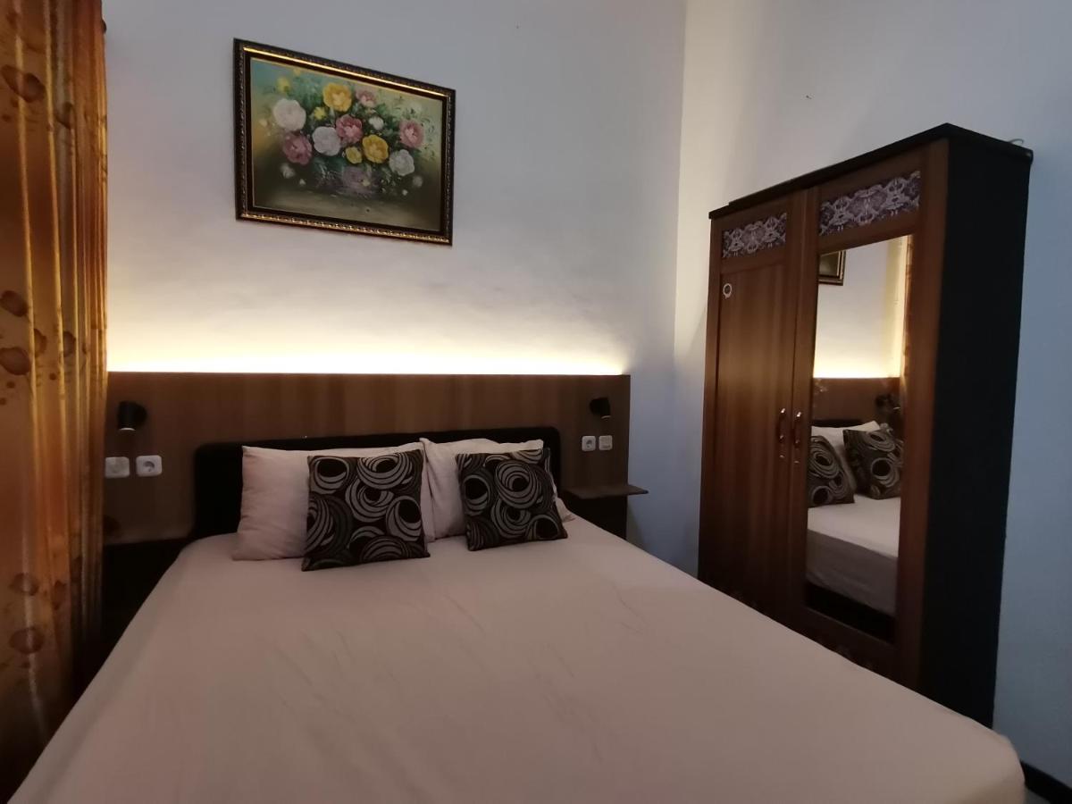 Villa Asri バトゥ エクステリア 写真